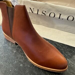 Nisolo Everyday Chelsea Boots